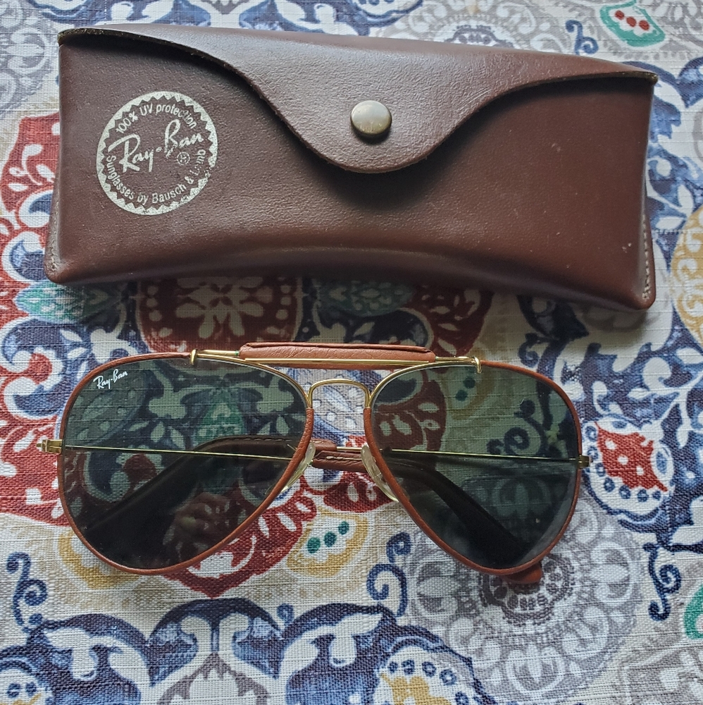 Rare Vintage Leather Bound Ray-Ban Aviator sunglasses